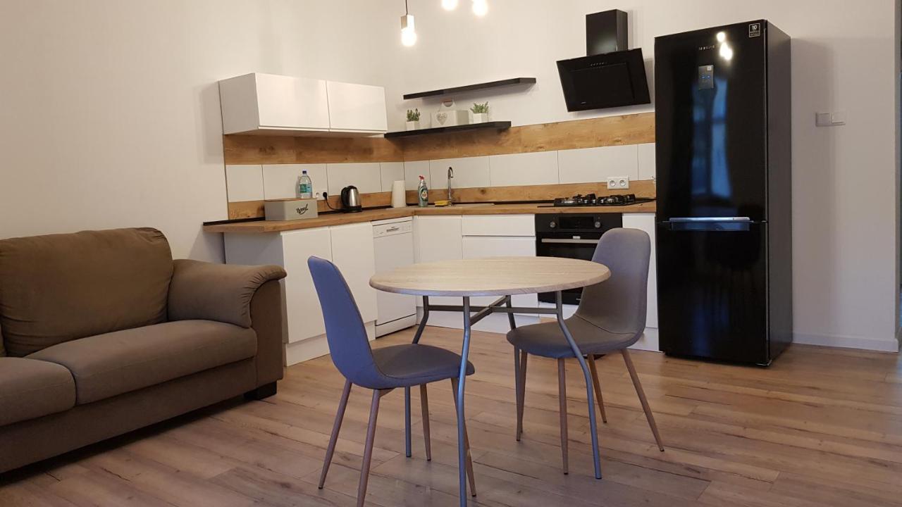 Avalon Apart 1 Legnica Exterior foto